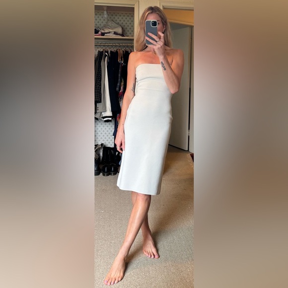 Babaton Aritzia Platform Sculpt Knit Bodycon Cream Bardot Midi Dress - Picture 11 of 11